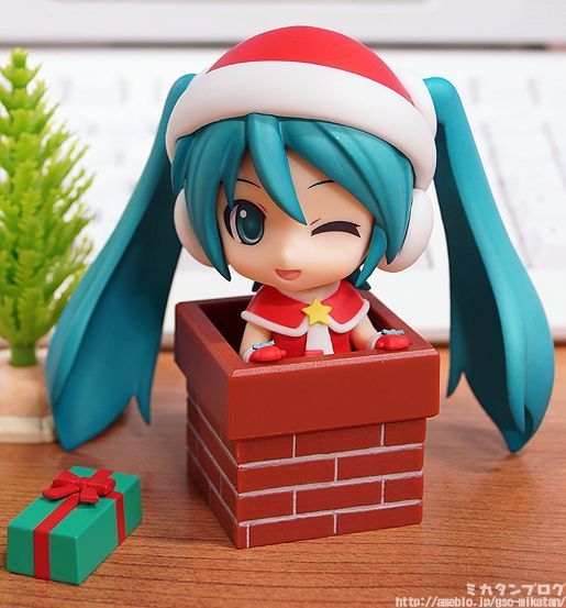 Фігурка нендроїд Хатсуне Міку новорічна - Санта - Vocaloid - Hatsune Miku -"Hatsune Miku 2012 Winter Ver." - Nendoroid (#280) - Santa ver. JF00850 фото Фігурка нендроїд Хатсуне Міку новорічна - Санта - Vocaloid - Hatsune Miku -"Hatsune Miku 2012 Winter Ver." - Nendoroid (#280) - Santa ver. JF00850 фото