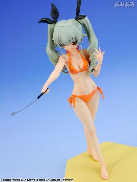 Фігурка Дівчата та танки - Анчові - пляжна королева - Girls und Panzer - Anchovy - Beach Queens - 1/10 J01456 фото