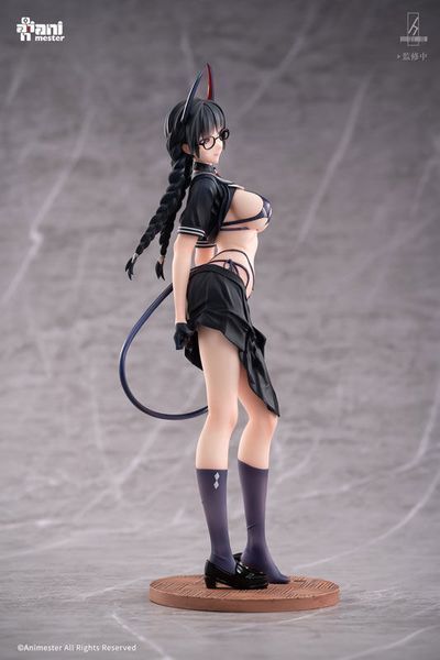 Фігурка Сукуб Рейна - Succubus Class President Reina - 1/6 n101 фото